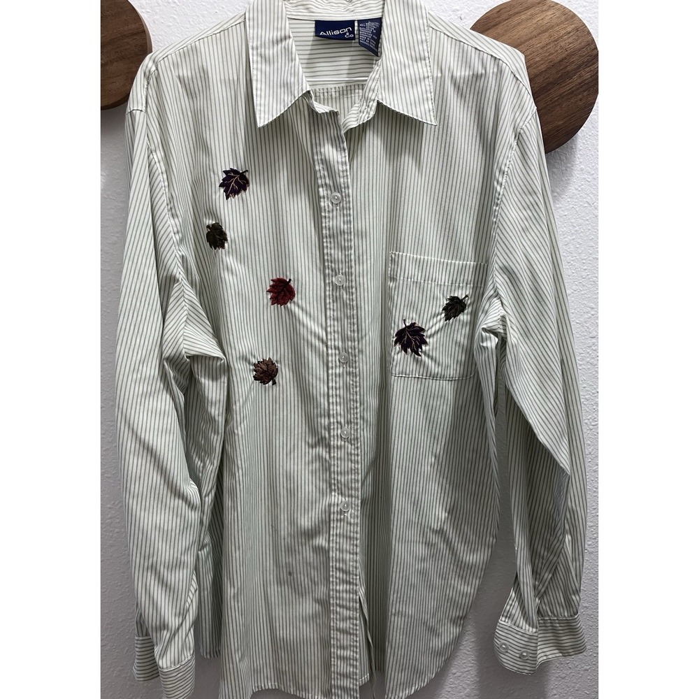 Allison &‎ Co Womans LS Button Down Shirt Autumn Fall Leaves Embroidered Large